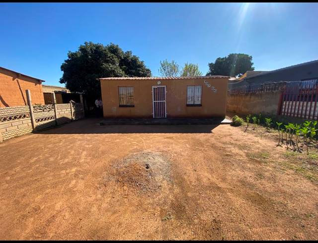 2 BEDROOM HOUSE FOR SALE IN PALM RIDGE